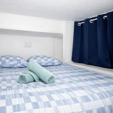 Cozy - 2 Min Walk From Apartment Nizza